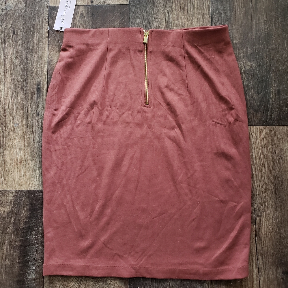 Philosophy pencil Skirt zipper back. Soft and stretchy